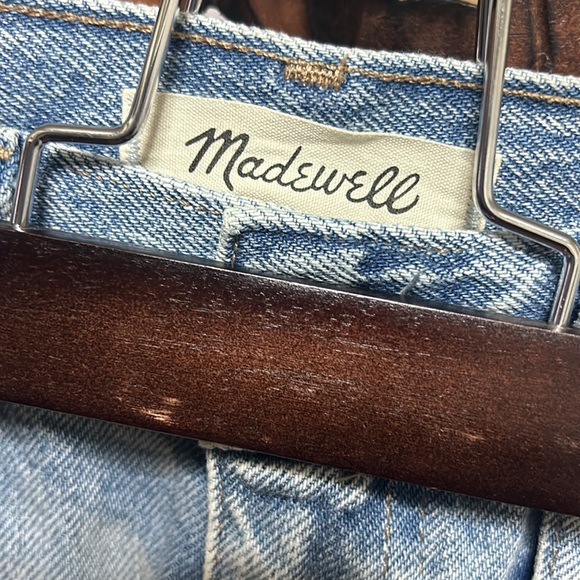 Madewell The Mom Jean Short - Picture 3 of 7